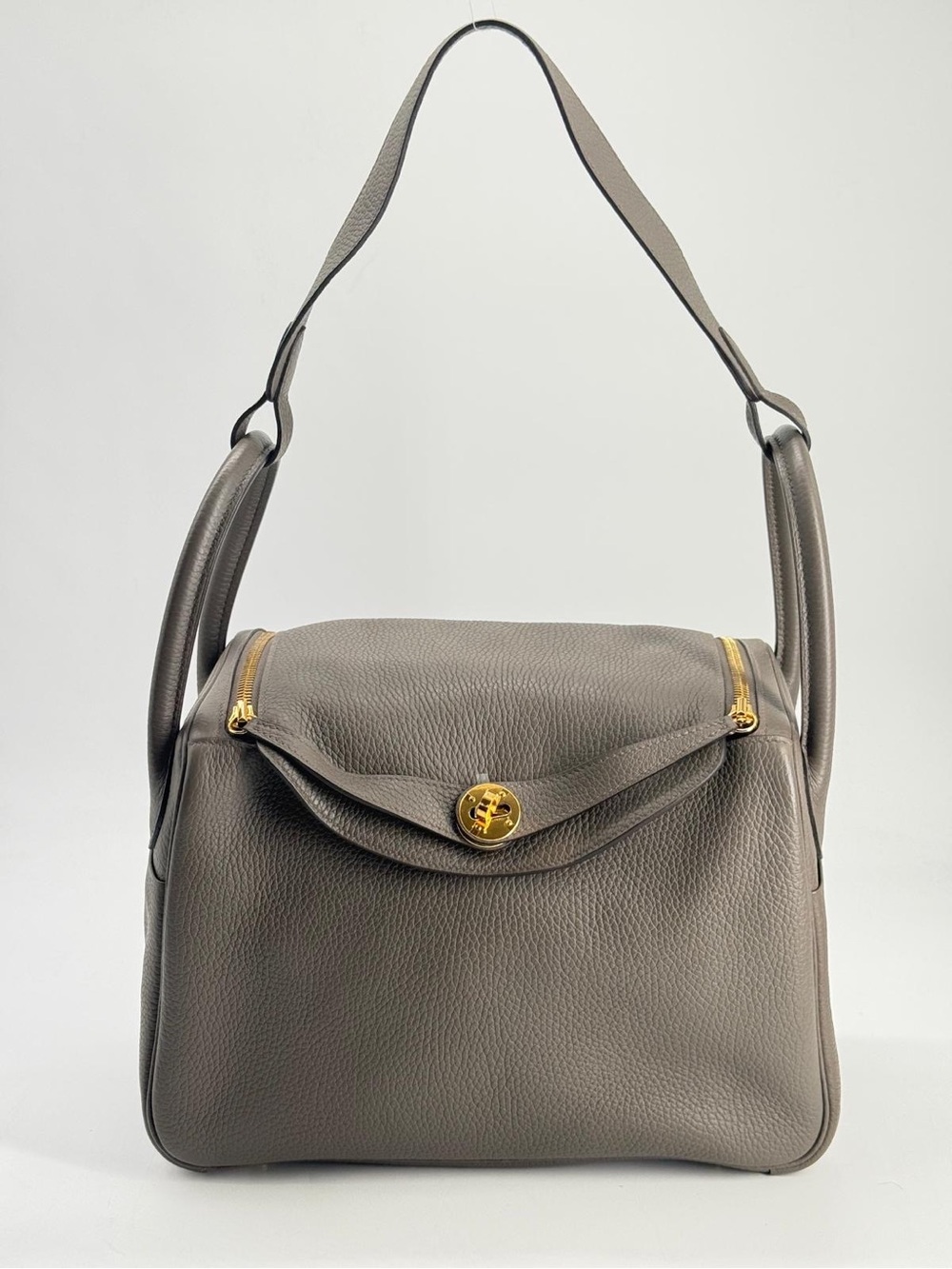 Hermes Lindy 30 Taurillon Clemence Etoupe Shoulder Bag Gold Hardware